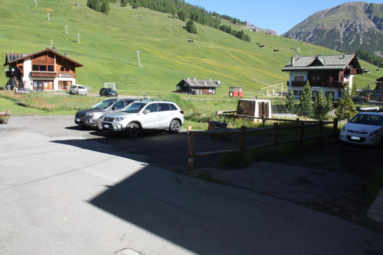 Casa Longa Apartment Livigno Bagian luar foto