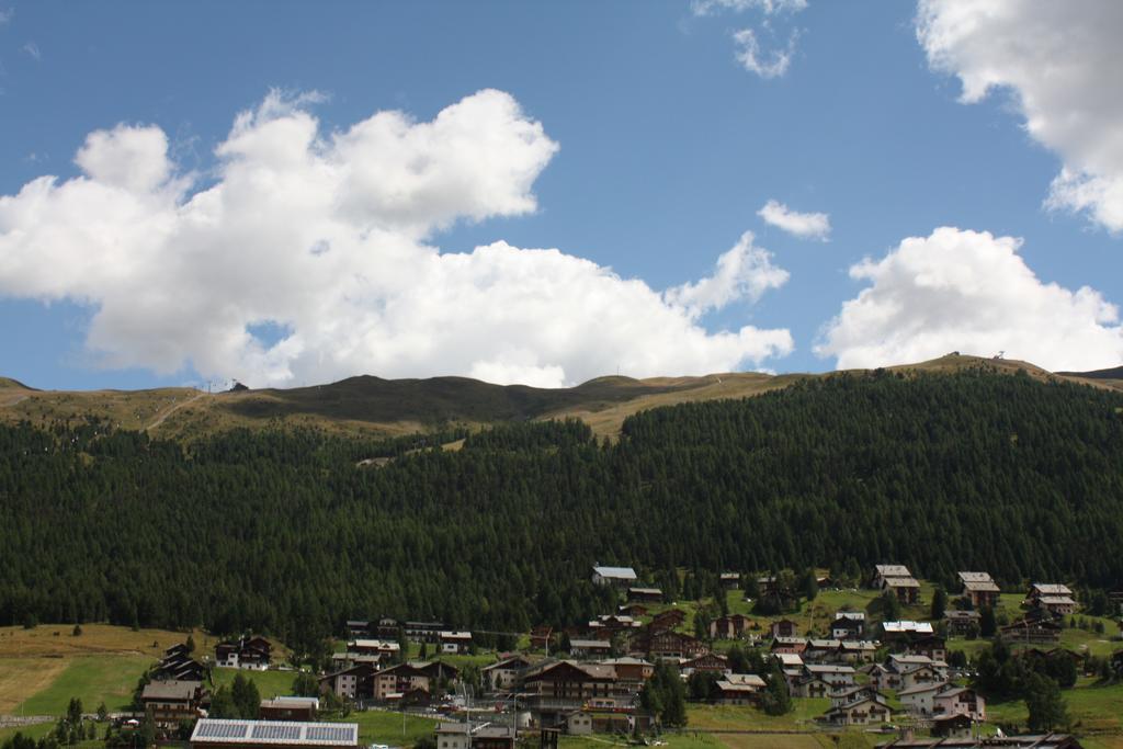 Casa Longa Apartment Livigno Ruang foto